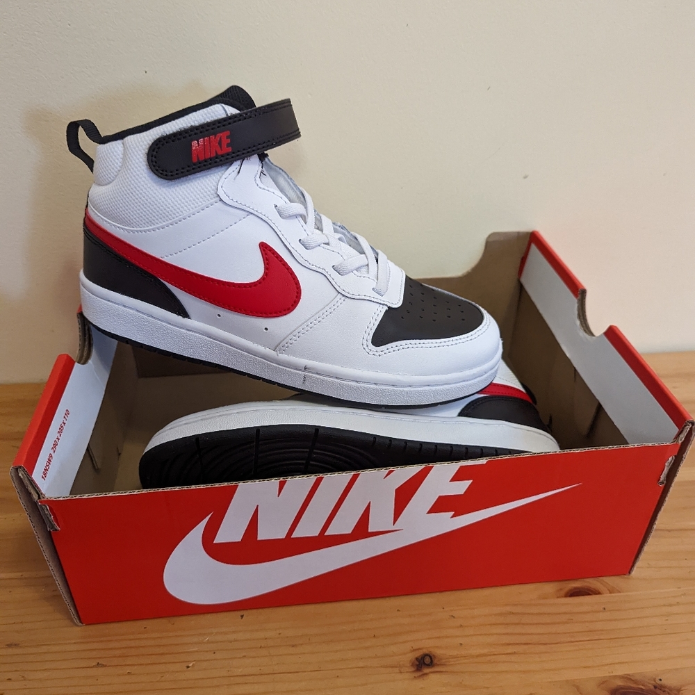 Nike youth